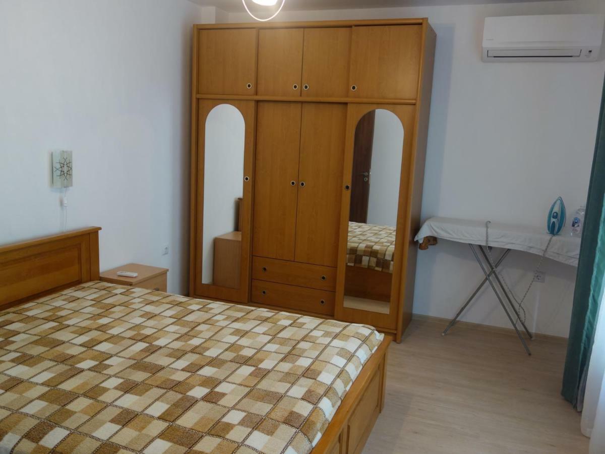 Sea Garden Marina 2 Apartment Варна Екстер'єр фото