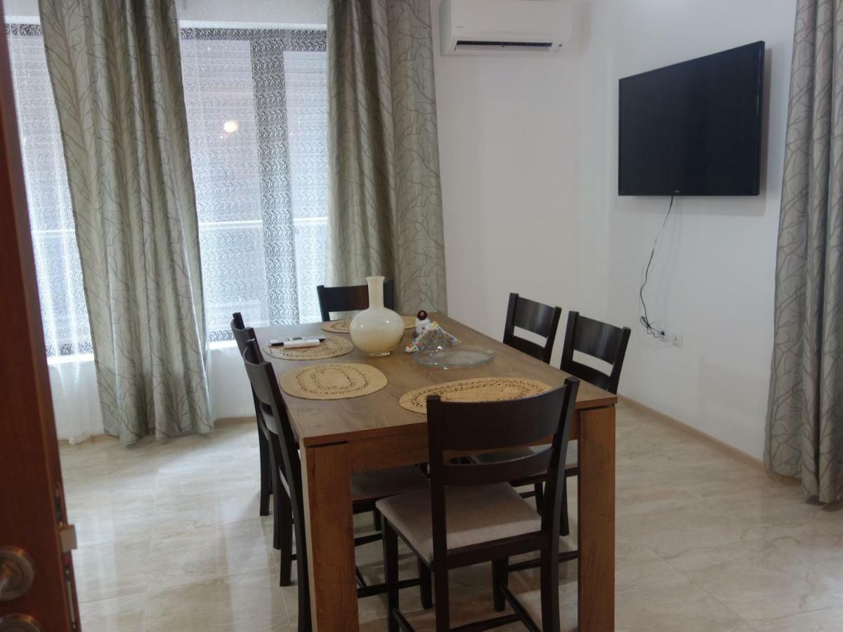 Sea Garden Marina 2 Apartment Варна Екстер'єр фото